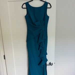 Eliza J gown turquoise excellent condition size 0